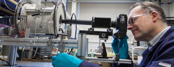 حساس و دقیق